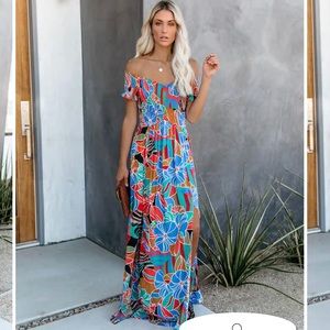 Vici maxi dress. NWT.